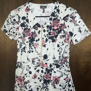 Stylish comfortable scrubs Jannuu